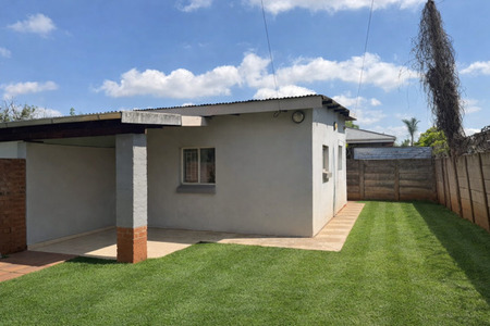 1 Bedroom Flat in Capital Park