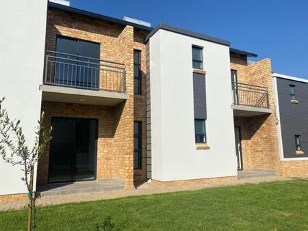 2 Bedroom Townhouse in Theresapark