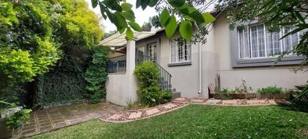 2 Bedroom Townhouse in Douglasdale