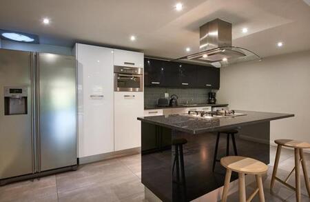 2 Bedroom Apartment in Sandown