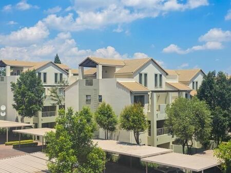 1 Bedroom Apartment in Bryanston