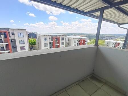 1 Bedroom Apartment in Fourways