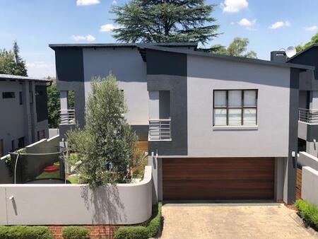 4 Bedroom Cluster in Bryanston