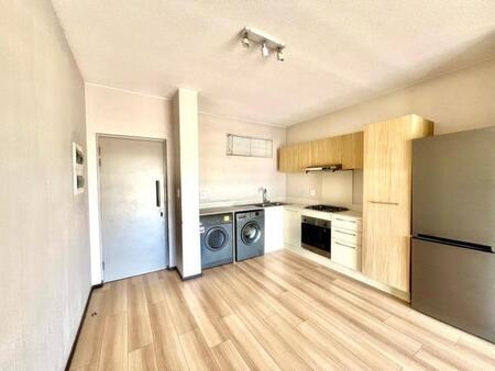 2 Bedroom Apartment in Fourways