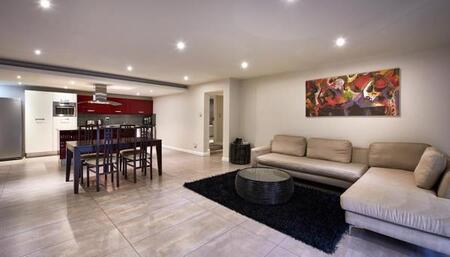 1 Bedroom Apartment in Sandown