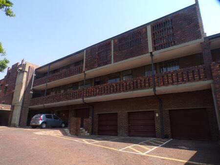 3 Bedroom Apartment in Ferndale