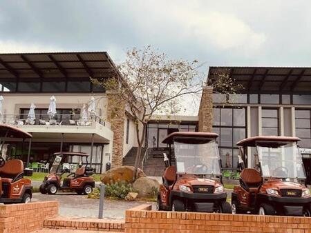 2 Bedroom Apartment in Jackal Creek Golf Estate