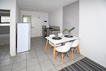 2 Bedroom Apartment in Cosmo City