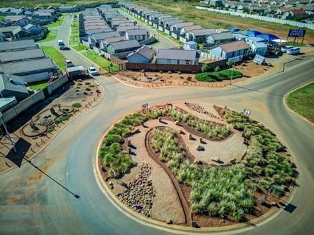 3 Bedroom House in Sky City