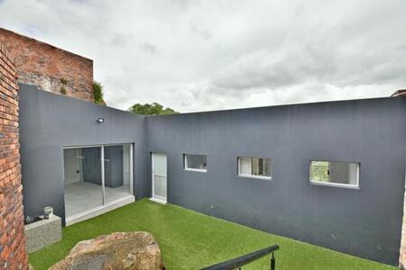 2 Bedroom Apartment in Glenvista