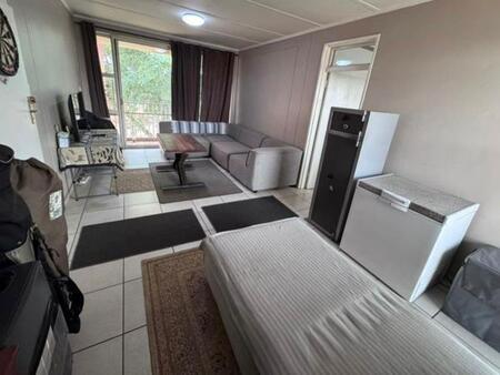 2 Bedroom Apartment in Vanderbijlpark Sw