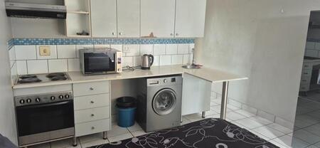 0.5 Bedroom Flat in Braamfontein
