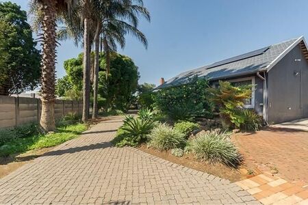 3 Bedroom House in Birchleigh