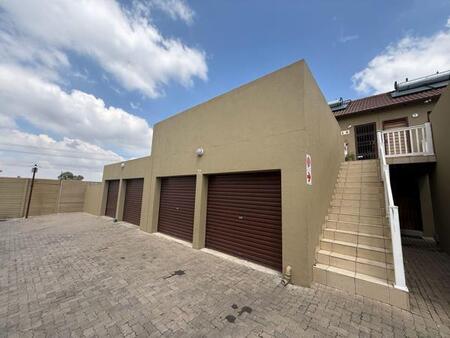 3 Bedroom Townhouse in Norkem Park