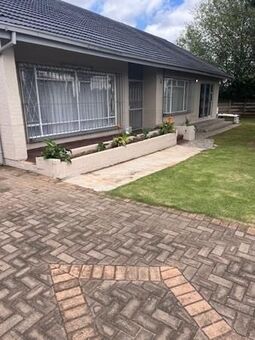 3 Bedroom House in Nimrod Park