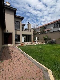3 Bedroom House in Greenstone Hill
