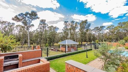 2 Bedroom Apartment in Modderfontein