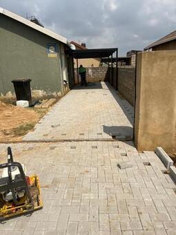 2 Bedroom House in Windmill Park