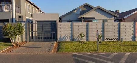 3 Bedroom House in Albertsdal