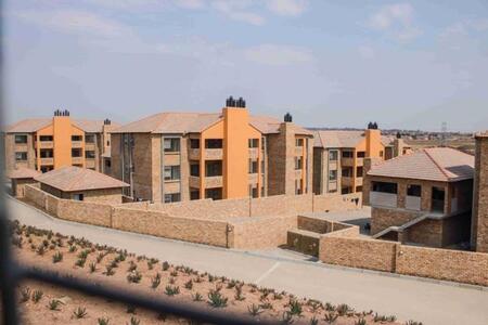 2 Bedroom Apartment in Raslouw