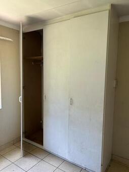 2 Bedroom Simplex in Heuwelsig Estate