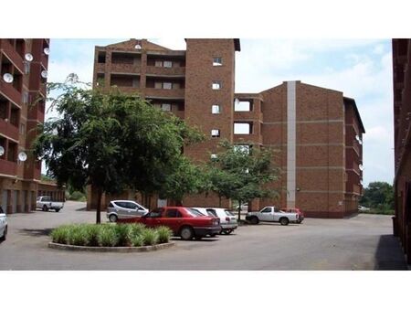 1 Bedroom Apartment in Zwartkop