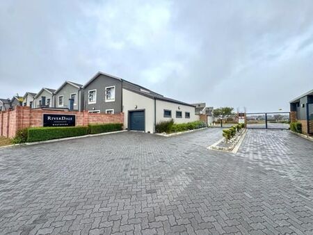 3 Bedroom Townhouse in Westbrook