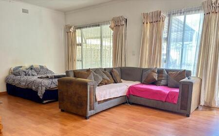 1 Bedroom Apartment in Vaalpark