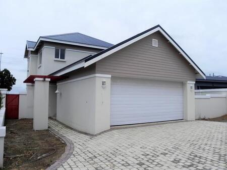 3 Bedroom House in Fountains Estate
