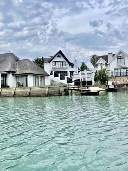 6 Bedroom House in St Francis Bay Canals