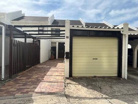 3 Bedroom Townhouse in Humewood
