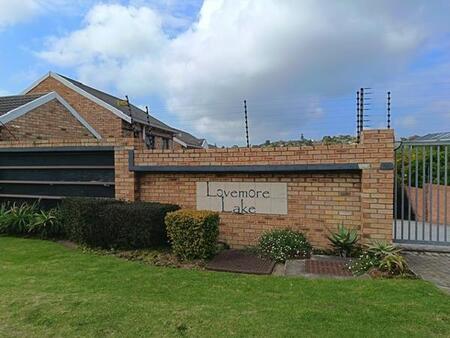 3 Bedroom Townhouse in Lovemore Park