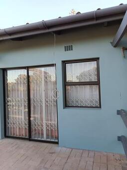3 Bedroom House in Vredenburg