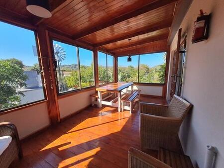 2 Bedroom House in The Island
