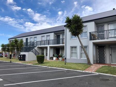 2 Bedroom Apartment in West Beach