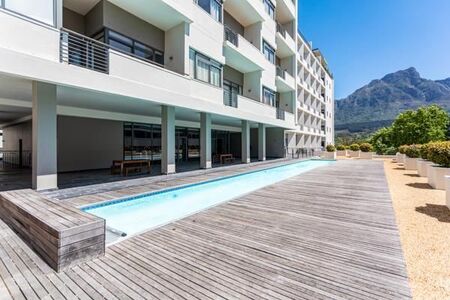 2 Bedroom Apartment in Claremont Upper