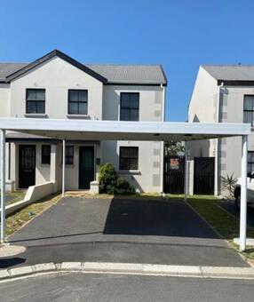 2 Bedroom Townhouse in Parklands
