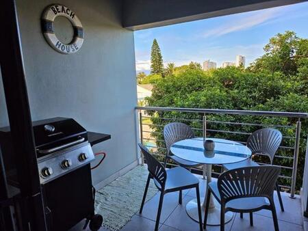 2 Bedroom Apartment in Table View