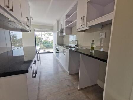 2 Bedroom Apartment in Kenilworth Upper