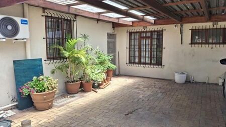1 Bedroom Flat in Pinelands