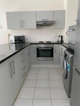 1 Bedroom Apartment in Muizenberg