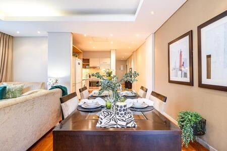 2 Bedroom Apartment in Cape Town City Centre