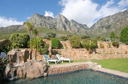 1 Bedroom Apartment in Camps Bay