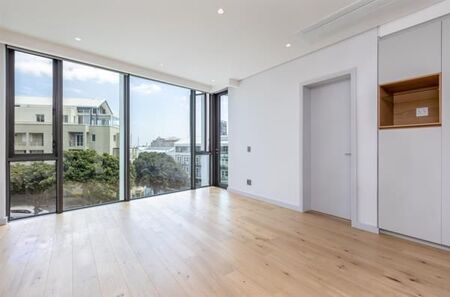 1 Bedroom Apartment in Waterfront