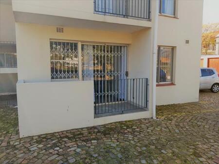 1 Bedroom Apartment in Dennesig