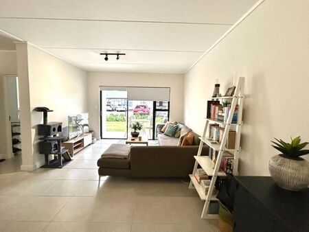 3 Bedroom Apartment in Somerset West Central