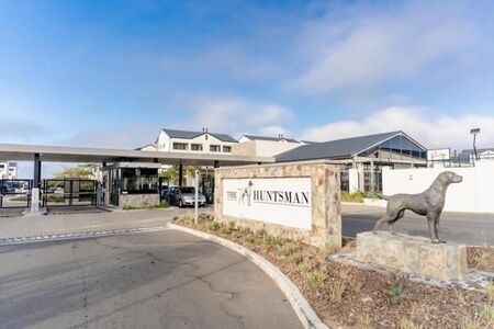 1 Bedroom Apartment in Somerset West Central