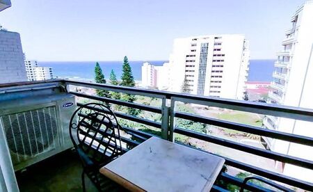 1 Bedroom Apartment in Umhlanga Rocks