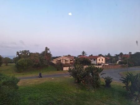 1 Bedroom Apartment in Athlone Park