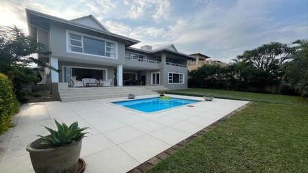 3 Bedroom House in Sheffield Beach